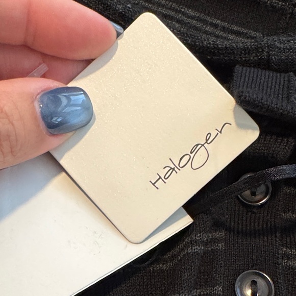 Halogen Black Button-Up Top Dolman - Picture 2 of 3